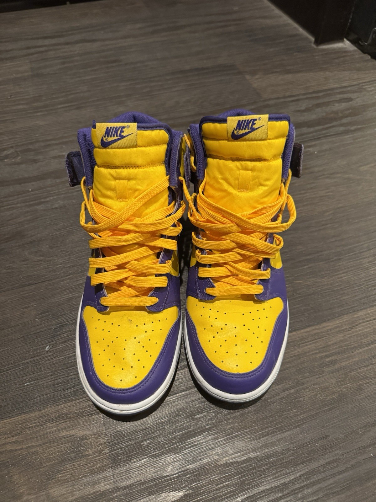 Dunk High Lakers Size 11