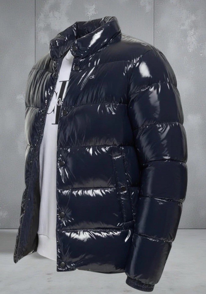 Calvin Klein Men’s Warm Water Resistant Medium Shiny Puffer Jacket True Navy