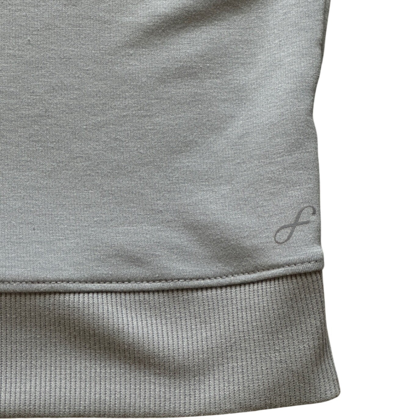 Freely V-Neck Relaxed Sweatshirt XL Gray Lightweight Comfy Sustainable Fabric