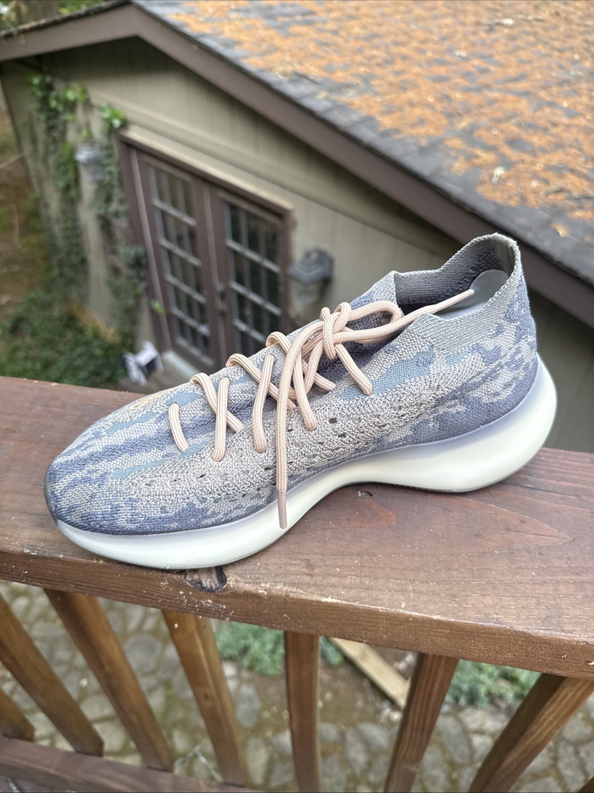 Adidas Yeezy 380 Boost Men’s Size 9.5 FX9764