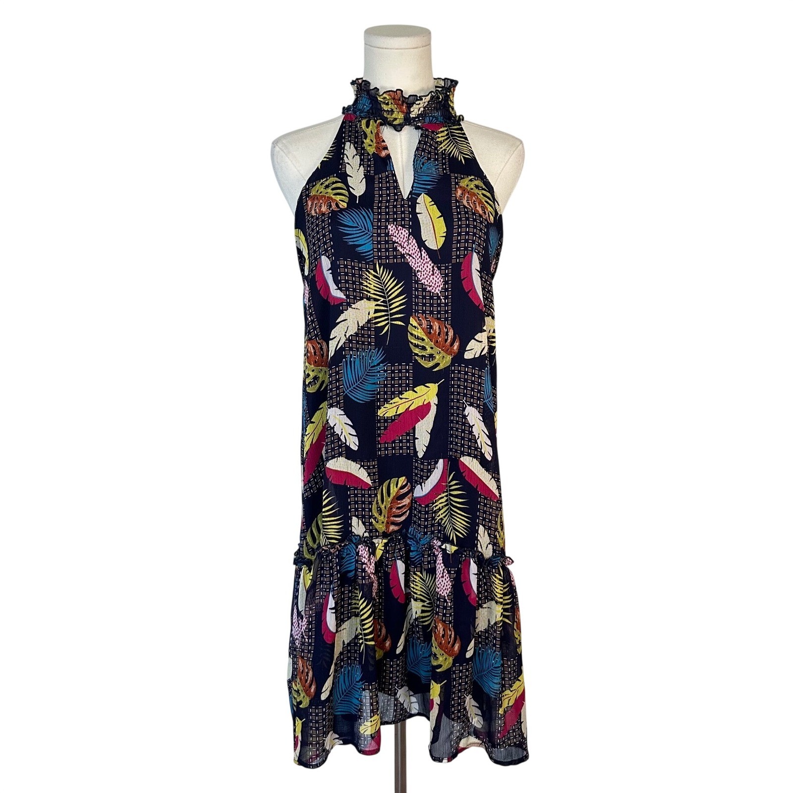 Absolutely Famous Tropical Leaf Feather Cocktail Dress Ruffle M Smocked Neck