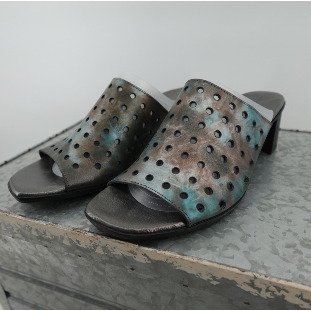 Munro American Metallic Tie Dye Perforated Leather Slide Sandals Pewter Teal 9M