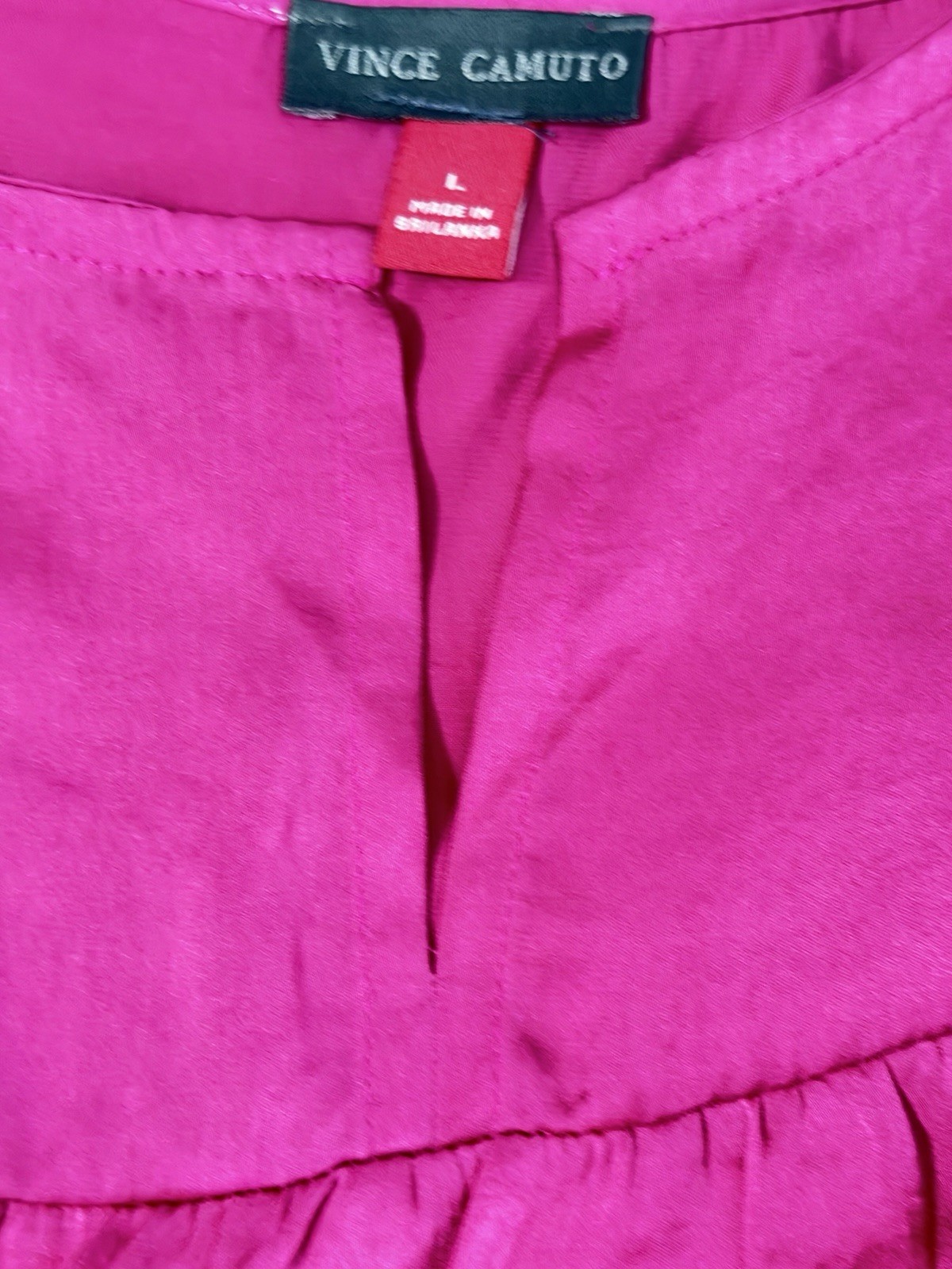 Vince Camuto Barbiecore Fuchsia Pink Satin Split V-Neck Swing Blouse – Size L