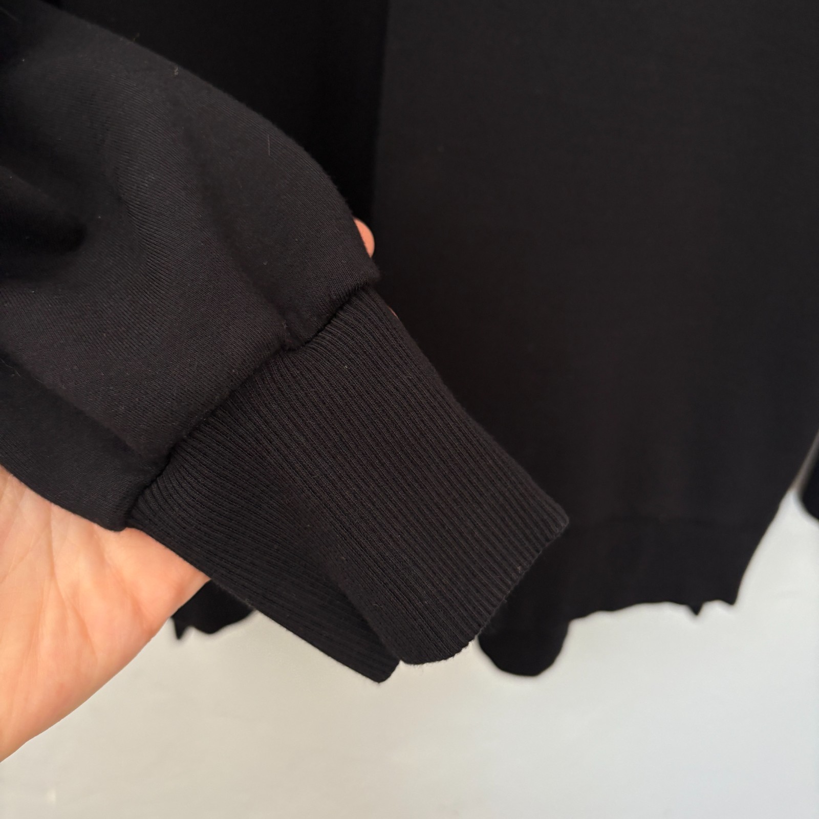 Varley Doublesoft Charter Sweatshirt 2.0 Women Size Medium Black Pullover FLAW