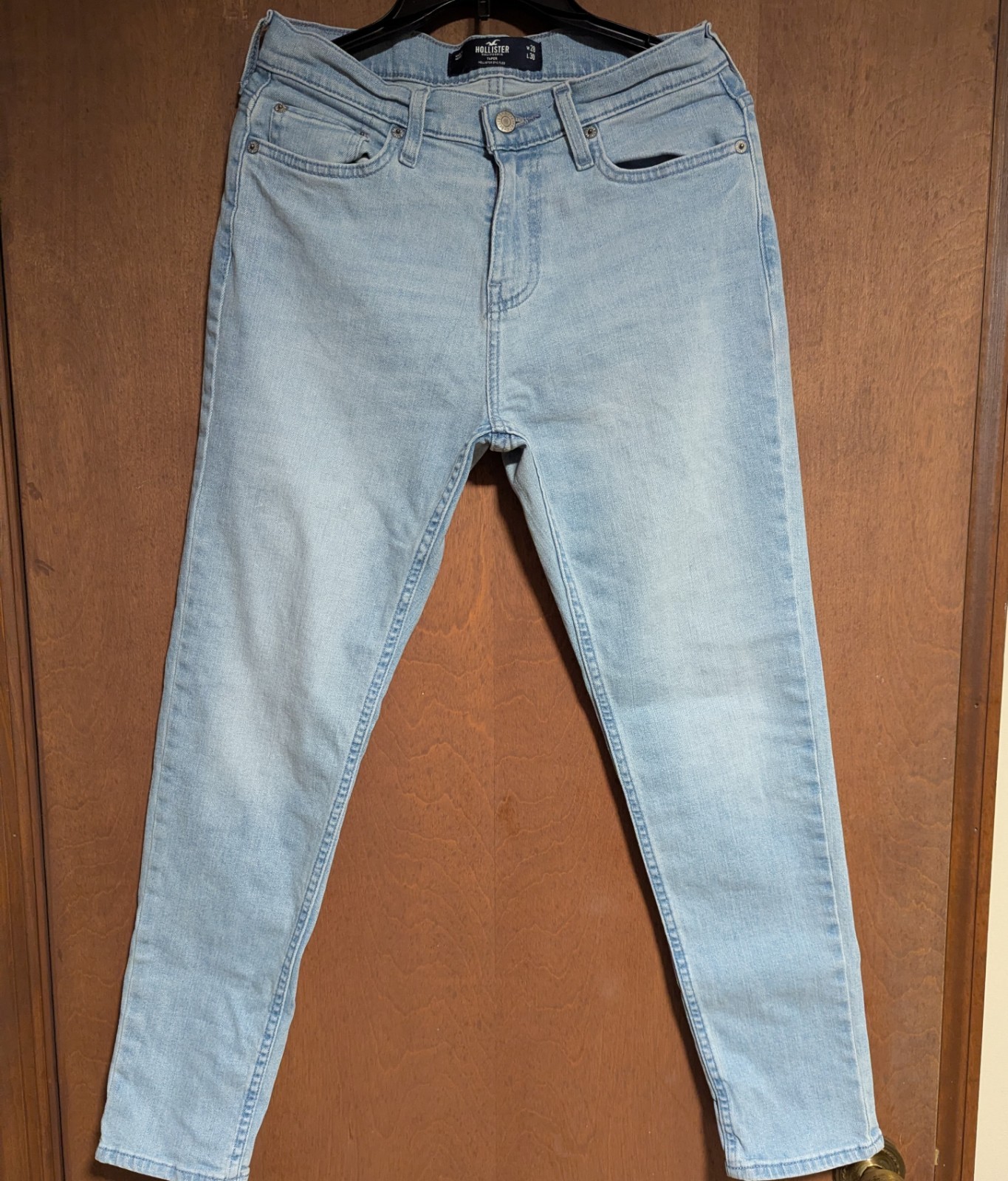 Hollister Women’s Distressed Jeans 29×30 advanced stretch Tapered