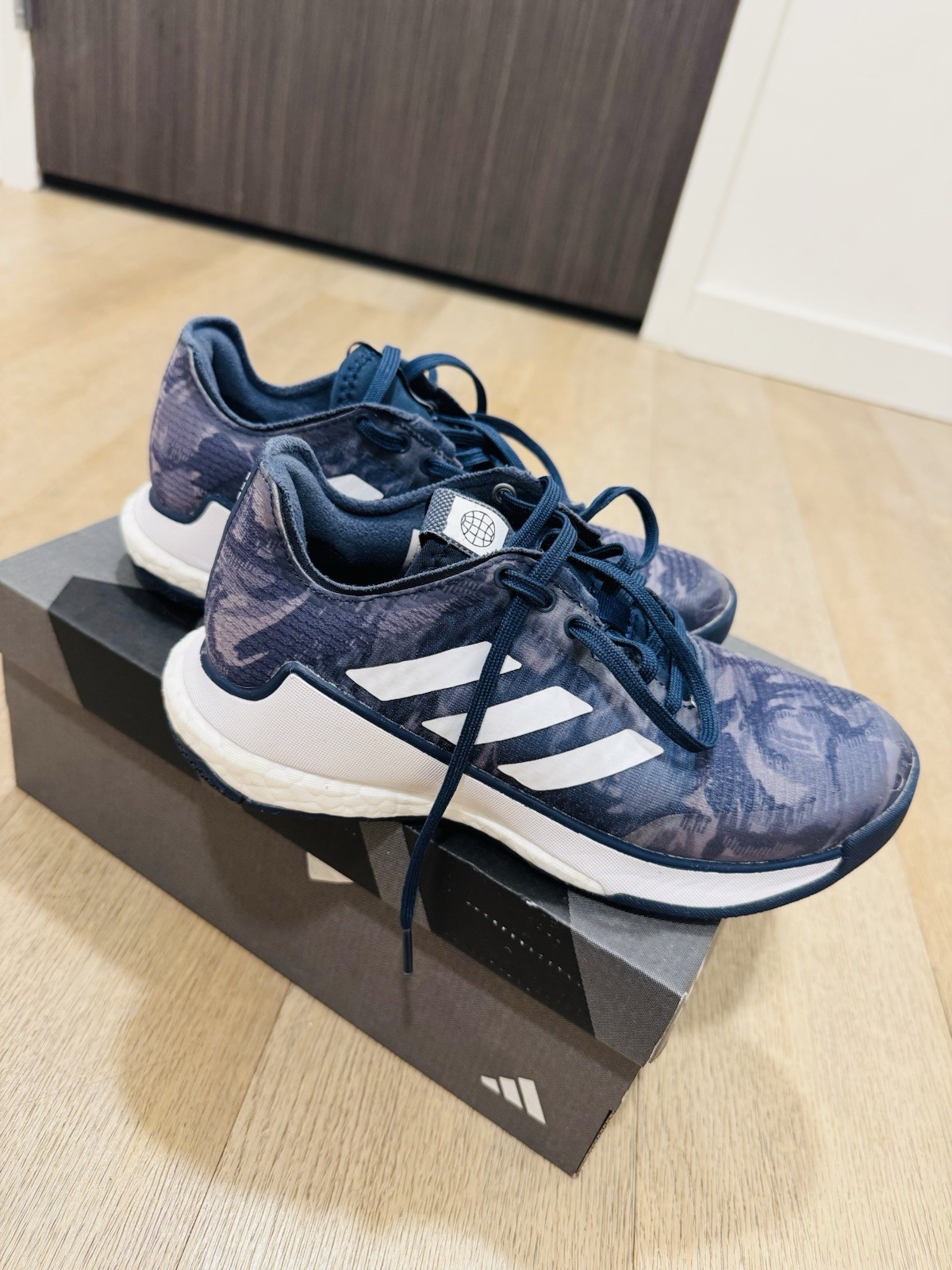 Adidas Crazy flight Volleyball Shoes Women Size 5.5 Navy Camo