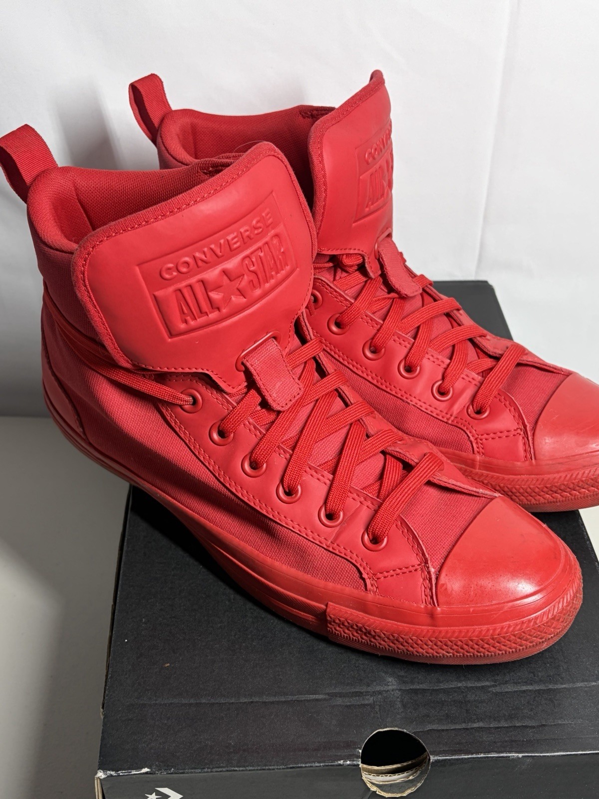 Preowned Converse CTAS Guard Hi University Red Men’s Size 11
