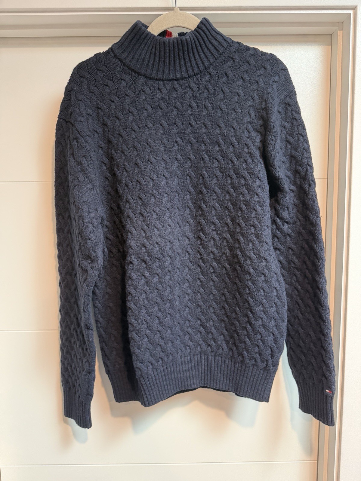 Tommy Hilfiger Mens Large Cable Knit Turtleneck Mock Neck Sweater Navy Stripe