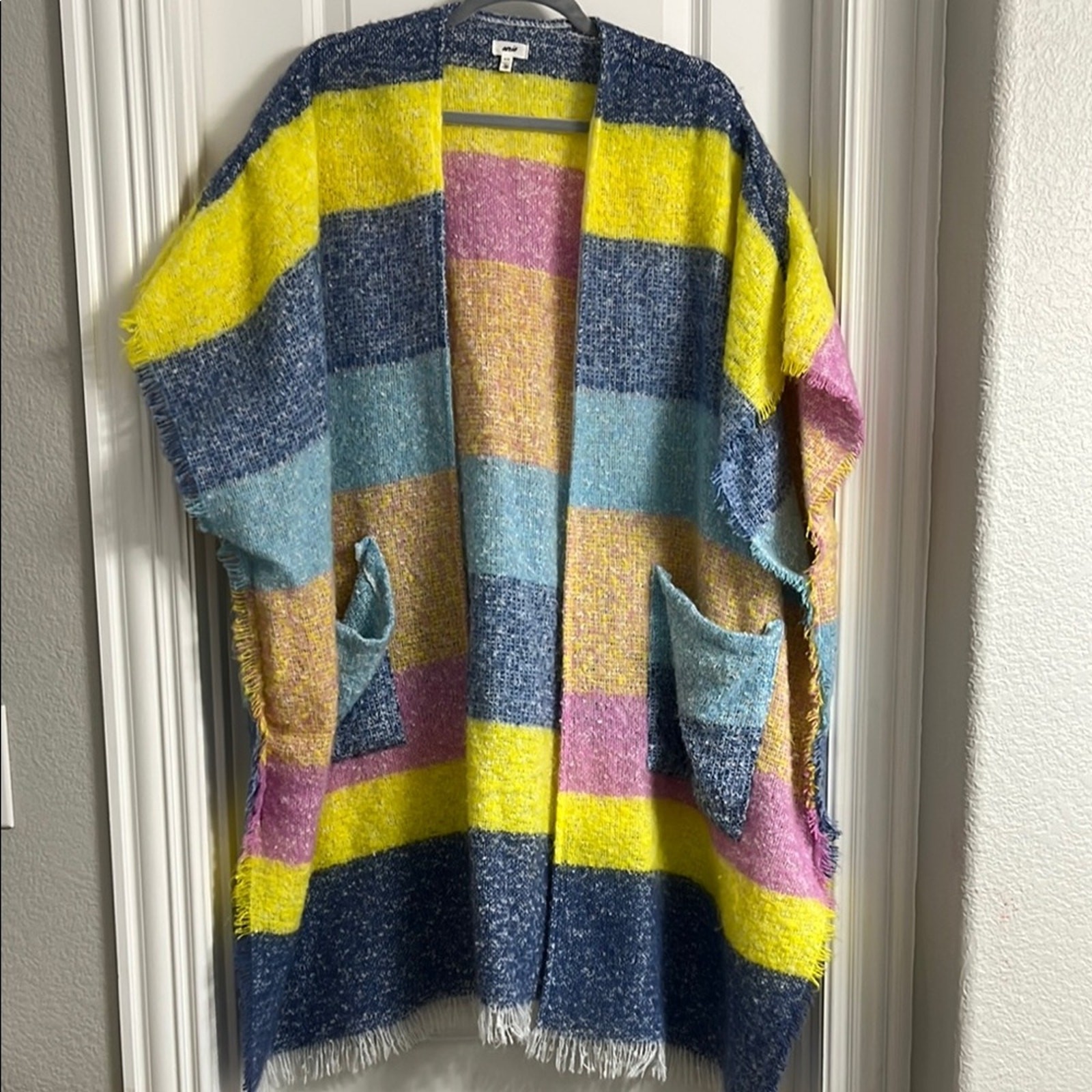 Never Worn! Aerie Vibrant Multicolor Open Front Top | OS | Beachy