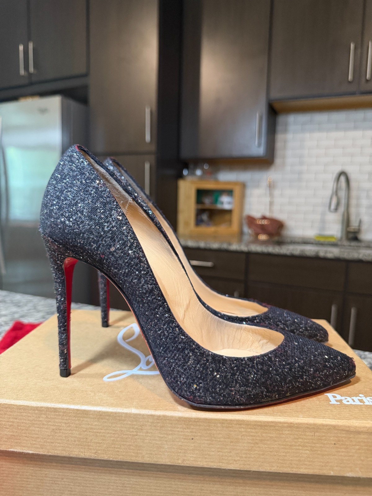 Authentic-Christian Louboutin Pigalle Follies 100 Glitter Black Pumps Size 37.5