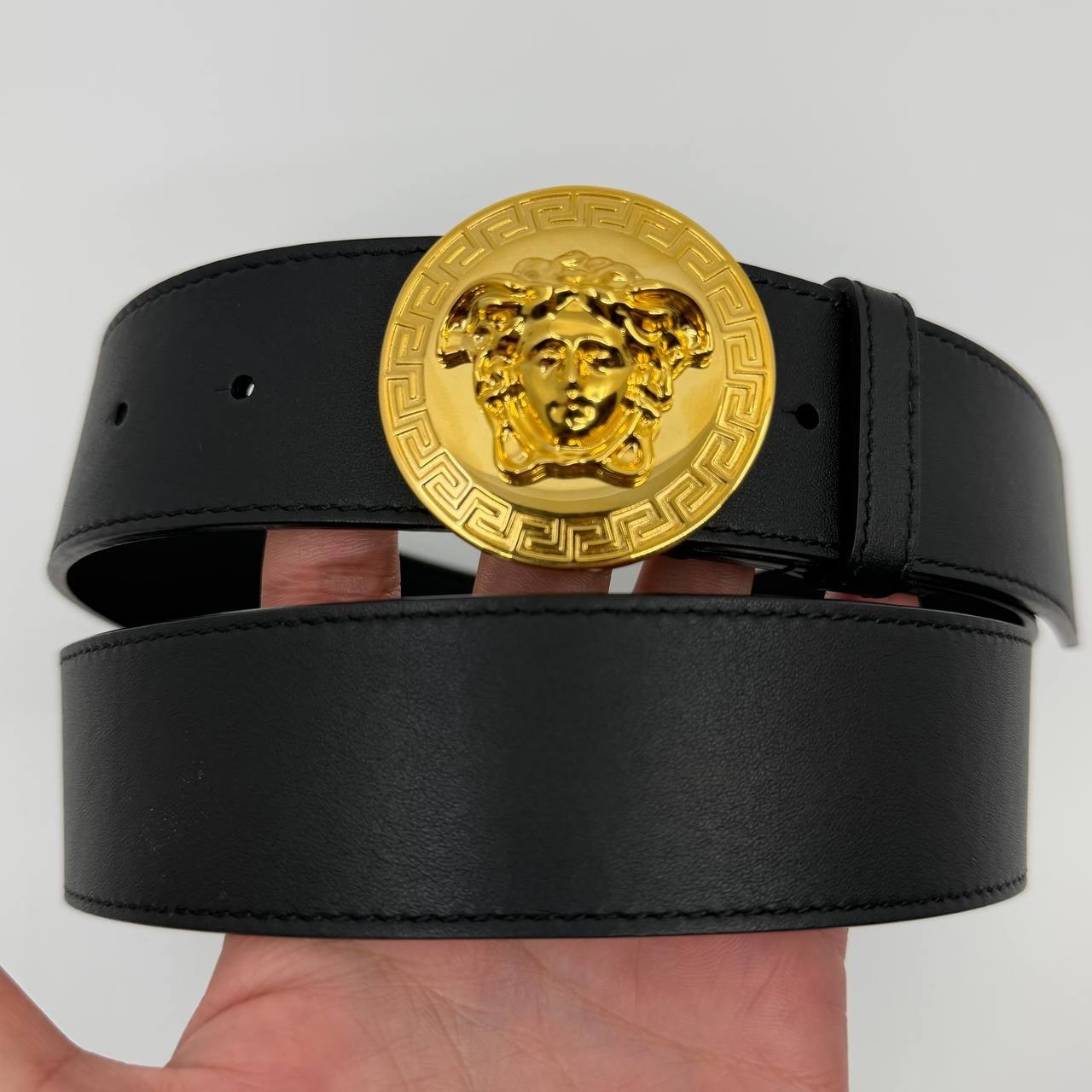 Authentic Versace Men’s Belt Gold Medusa Buckle Black Calfskin Leather Belt