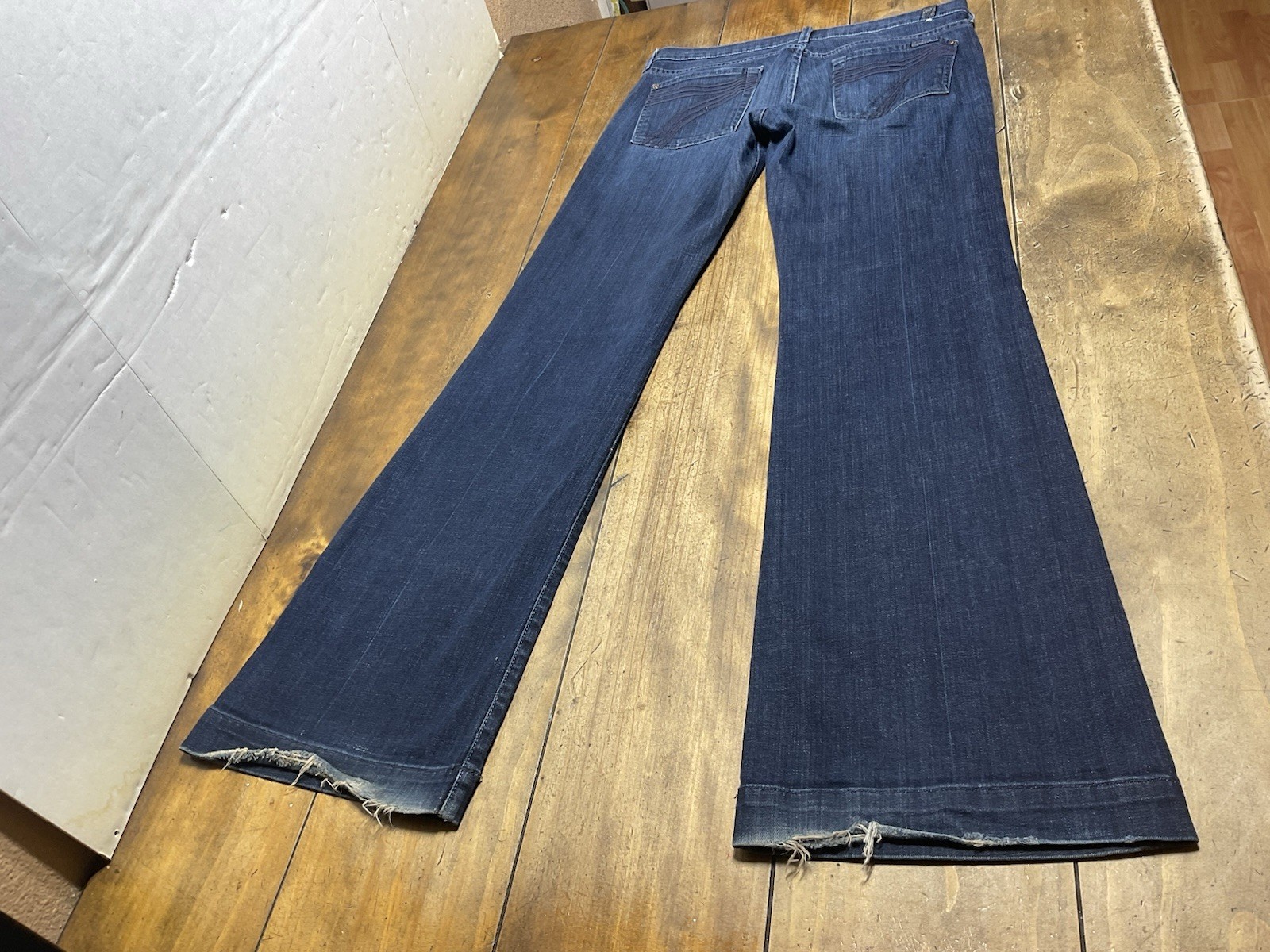 7 for All Mankind Dojo Women’s Trouser Flare Stretch Dark Wash Denim Size 30