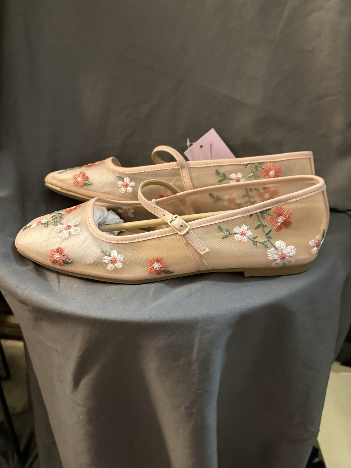 NWT Size 8 Wild Fable SKU SDR Flat Ballet Shoes With Floral Print Buckle Closure