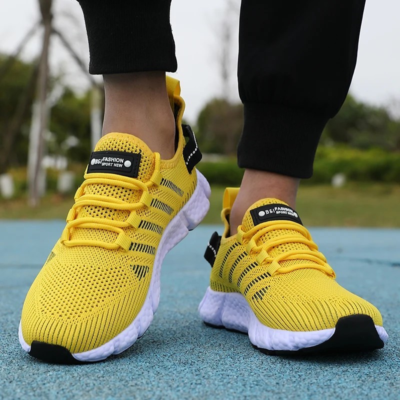 Men’s Breathable Mesh Running Shoes Lightweight Casual Sneakers