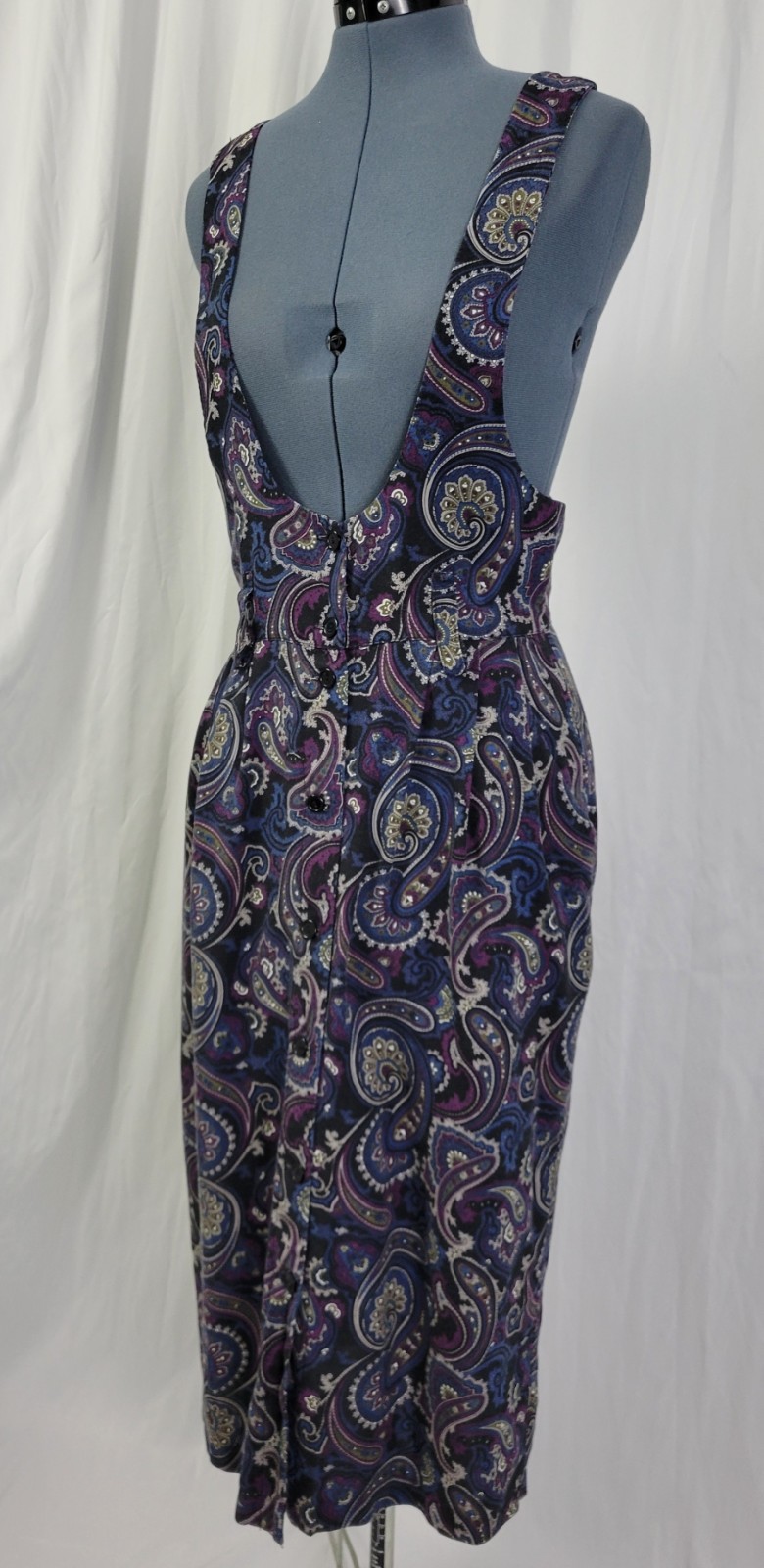 Vintage Outback Red Blue/Purple/Grey Paisley Jumper w Deep Neckline Size 8