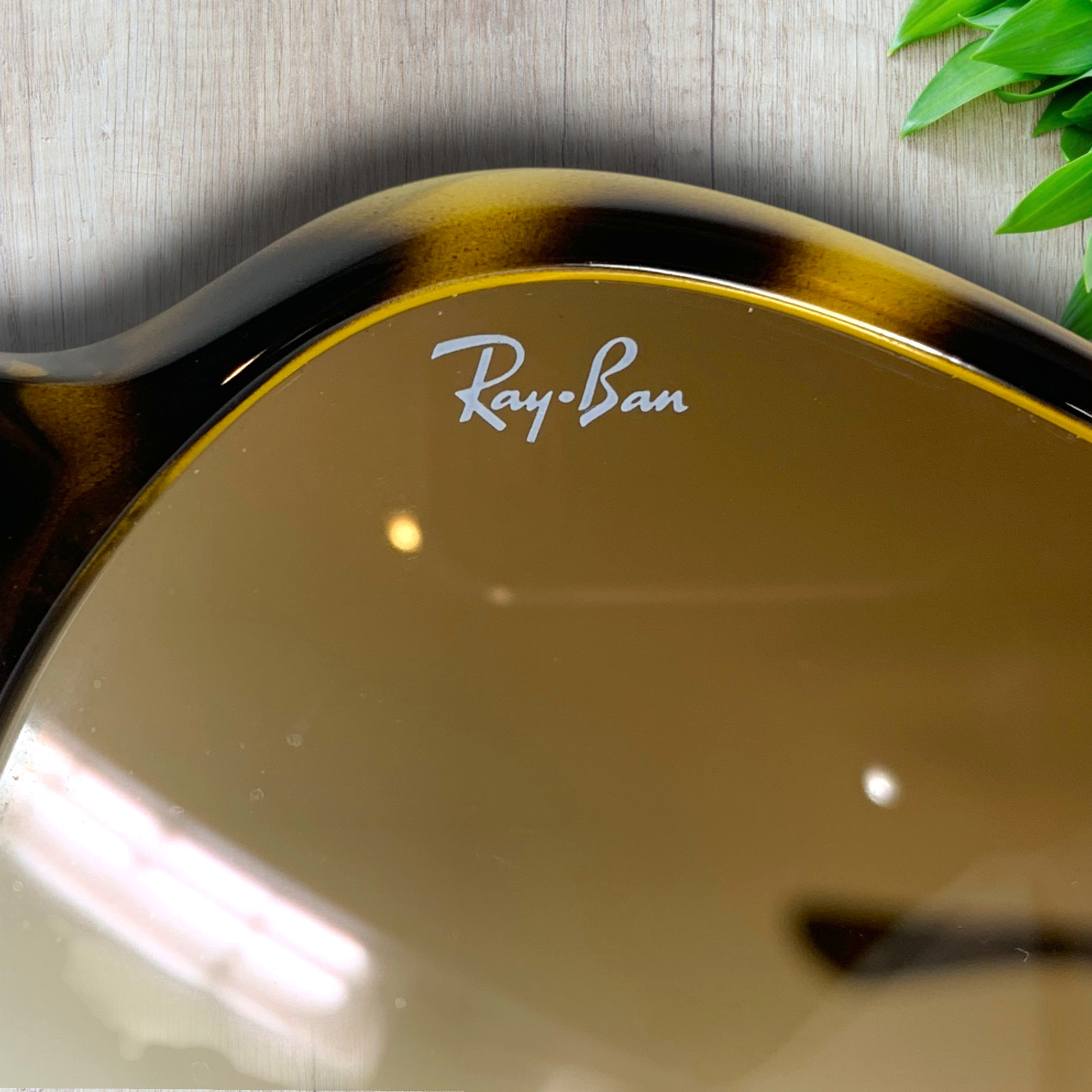 Ray-Ban RB4125 Cats 5000 Aviator Tortoise Sunglasses 710/51 59mm Italy Case Box
