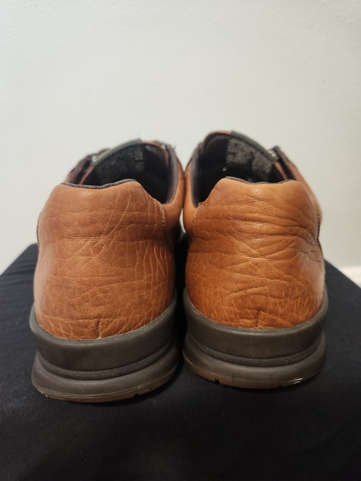 Mephisto Match Walking Shoes Men’s Size 9.5 Brown Leather Air-Jet Sneakers