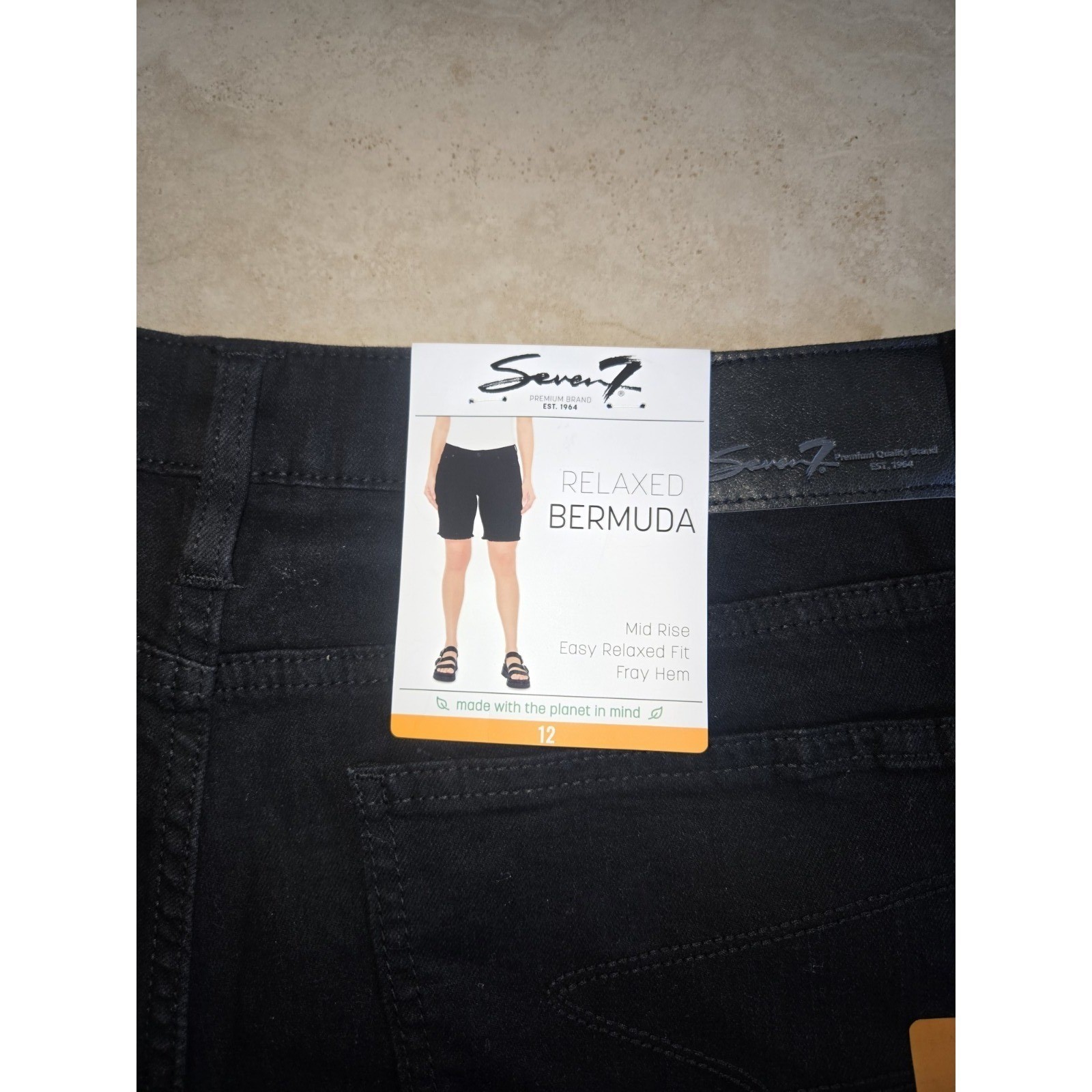 Seven7 Relaxed Bermuda Shorts Black Denim Mid Rise Fray Hem Womens 12 Summer