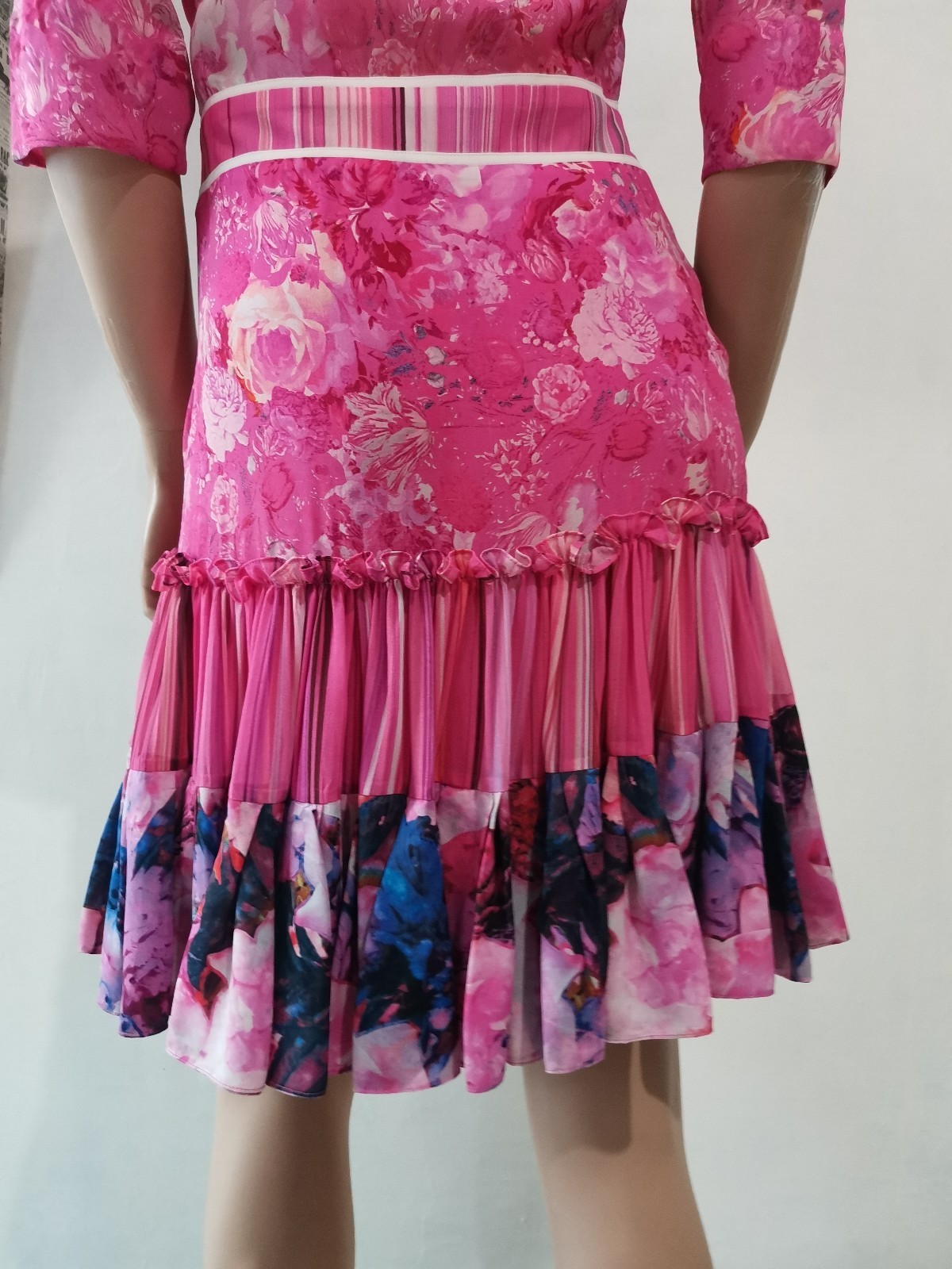 Roberto Cavalli Vintage Floral Print Silk Chiffon Sheer Ruffle Dress IT38