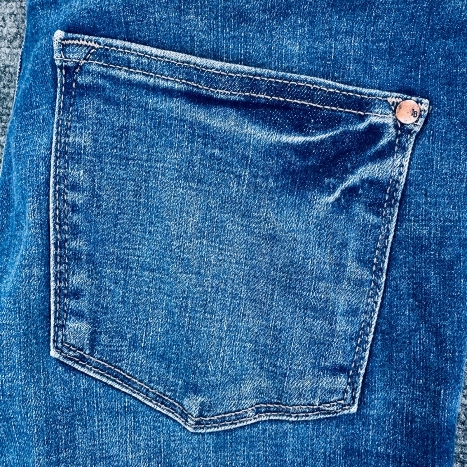 Judy Blue Control Top Flare Jeans Medium Wash Raw Hem Womens 7/28 Stretch Casual