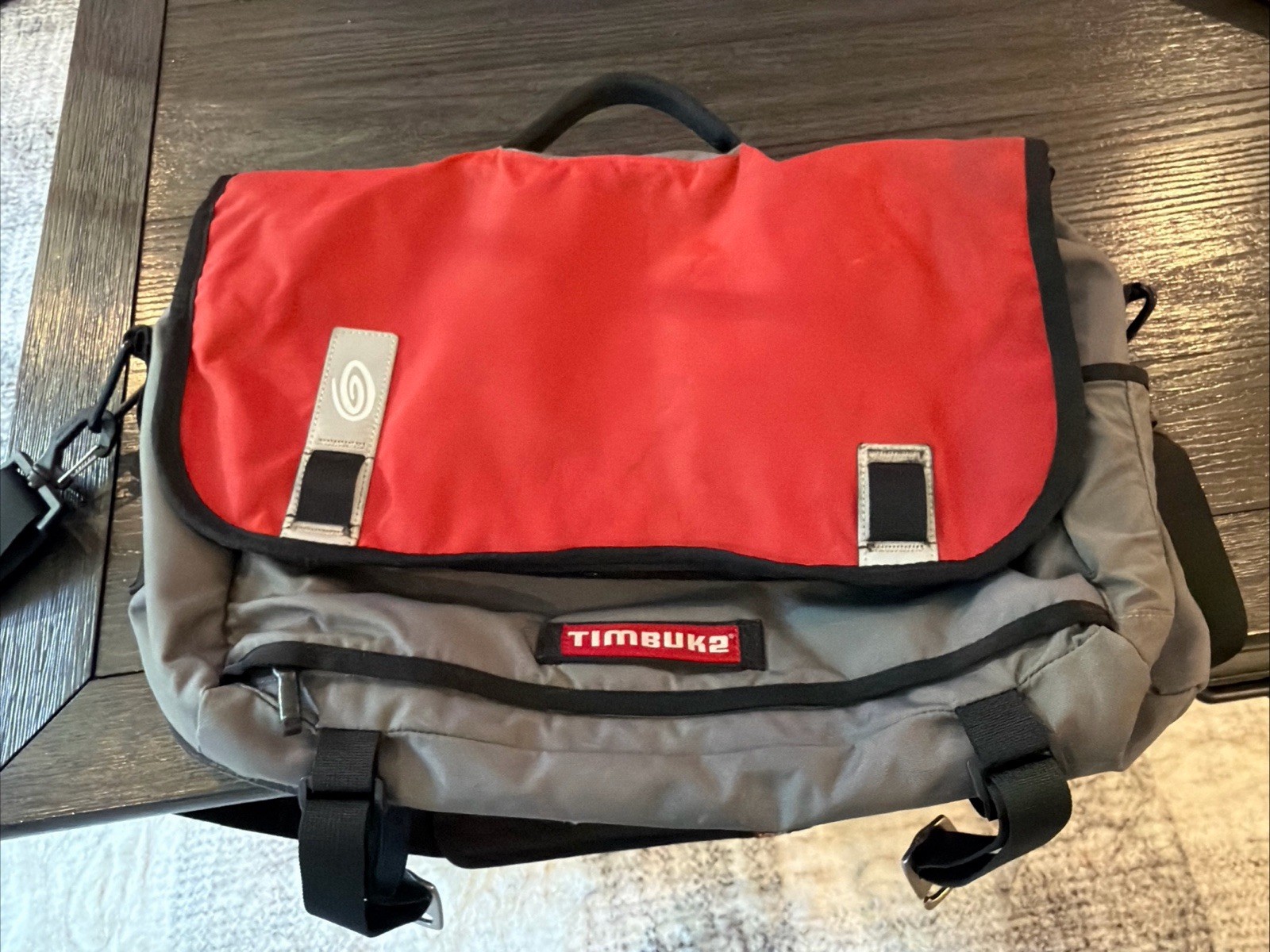 Timbuk2 Messenger Bag – Laptop Bag – Shoulder Sling Bag – Red & Grey