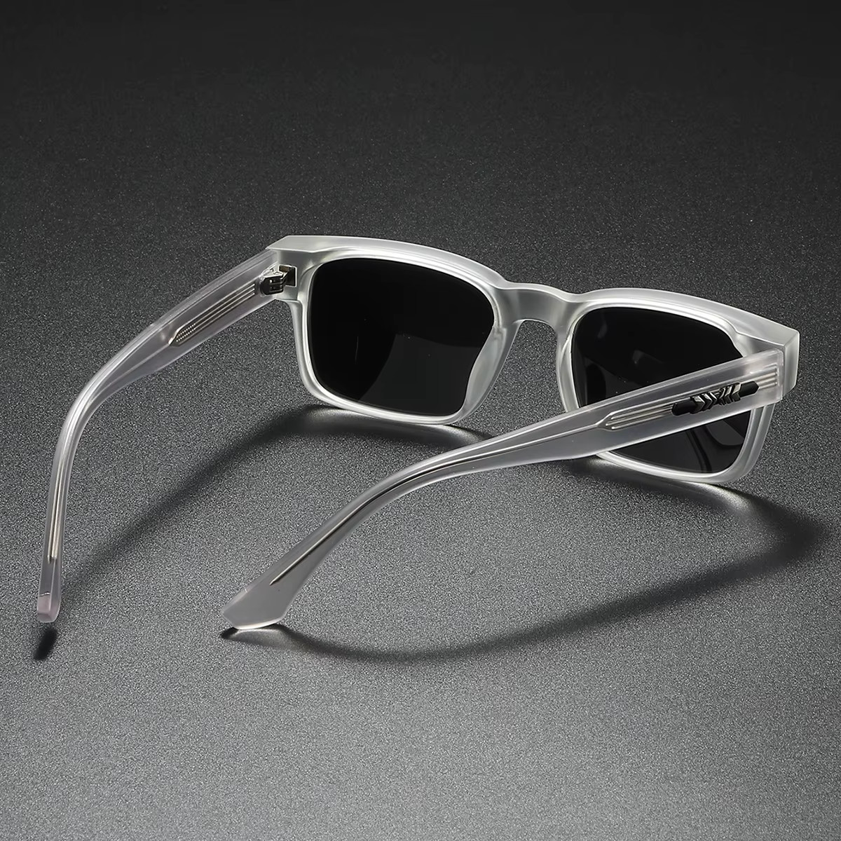 Quality Square Polarized Sunglasses Men Metal Core UV400 Unisex Sun Glasses Trav