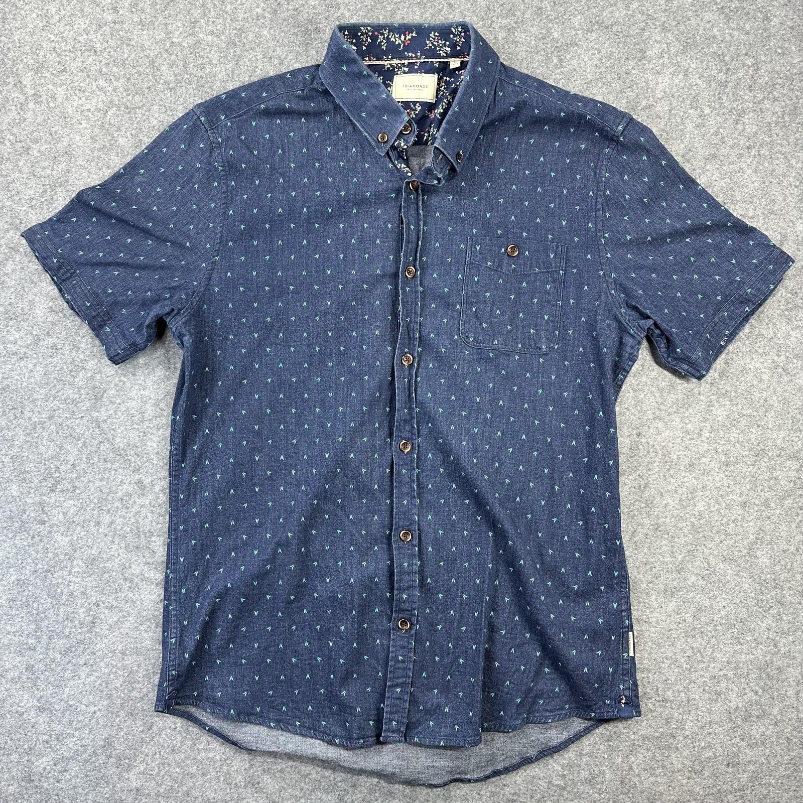 7 Diamonds Stay Human Shirt Mens Large Blue Arrow Print Short Sleeve Button-Up