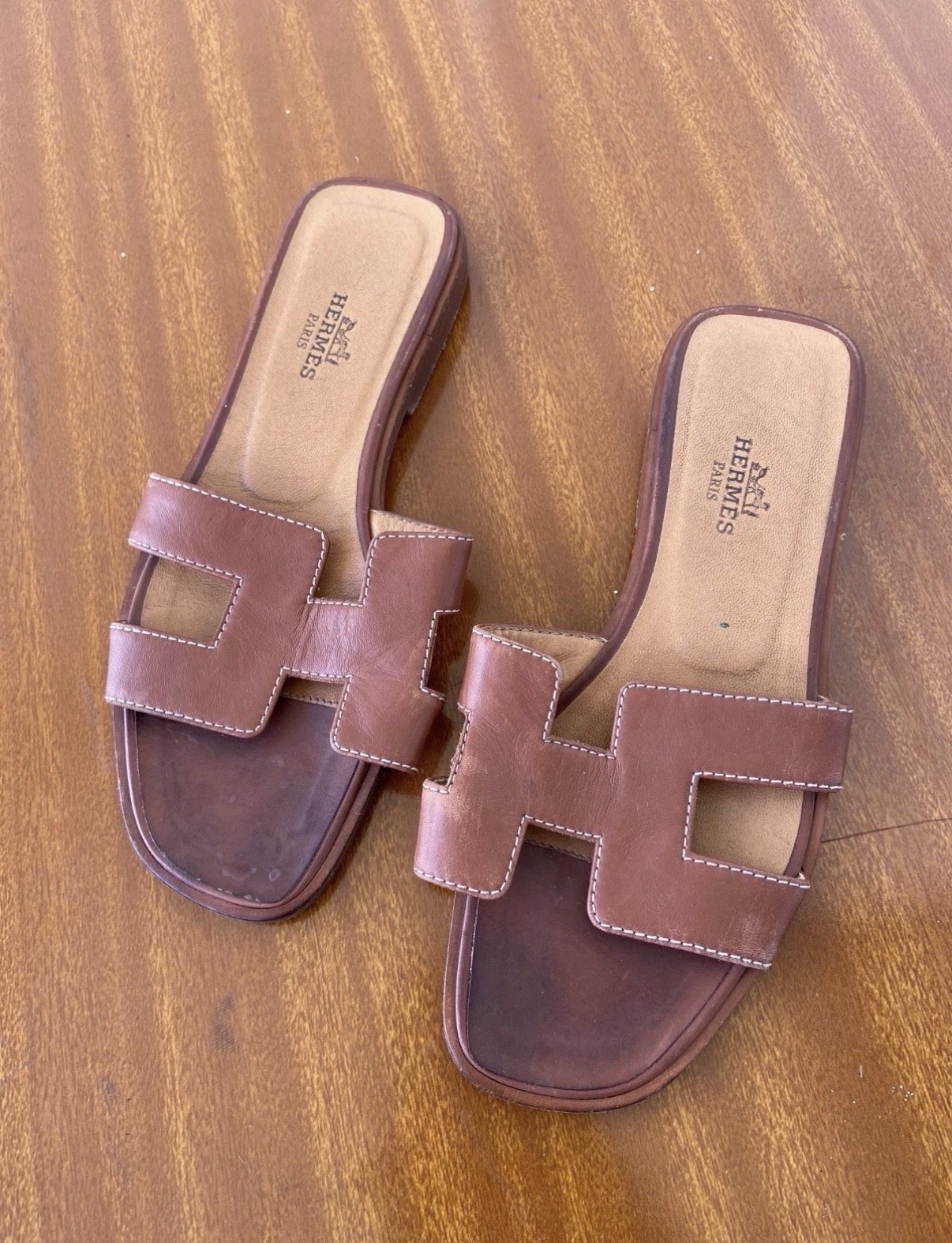 Hermes Oran Leather Sandals 34