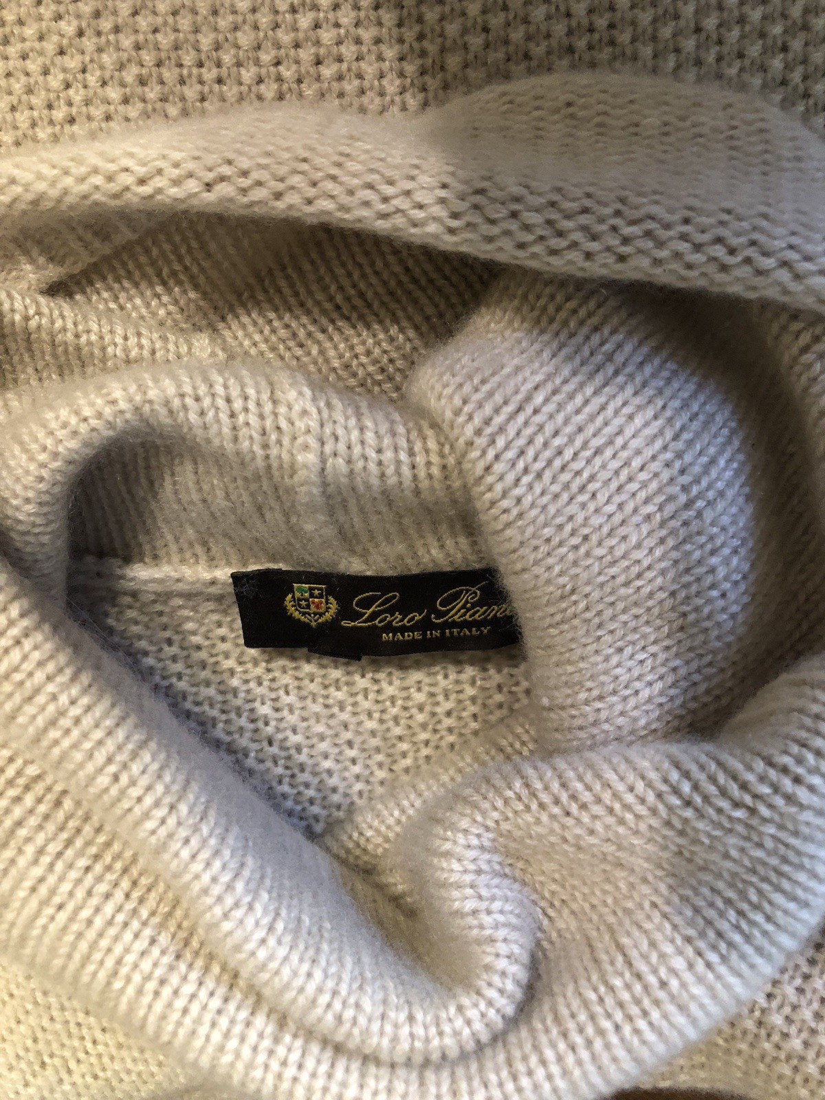LORO PIANA 100% CASHMERE BEIGE SUEDE LEATHER TRIM SWEATER DRESS, SIZE IT 40