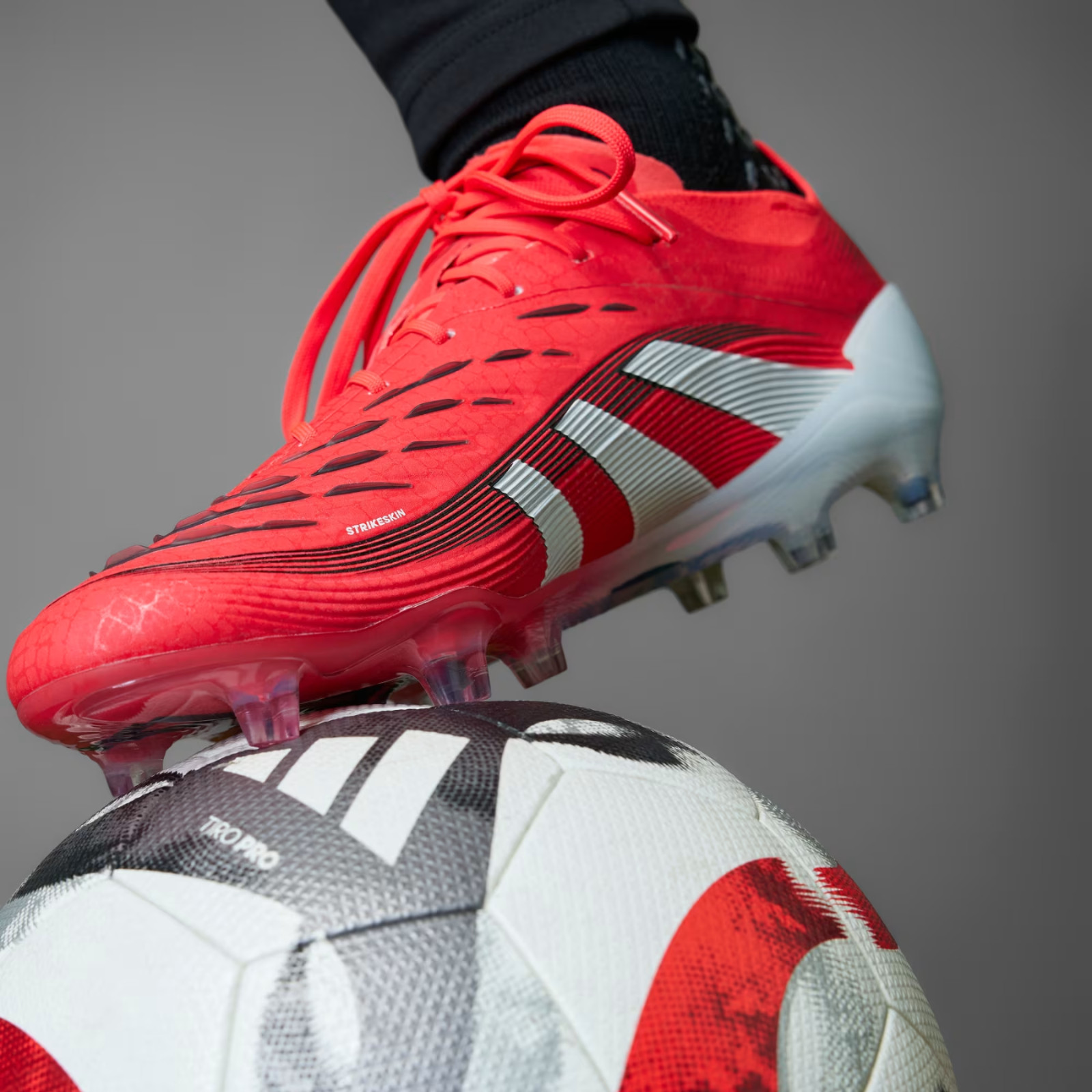 $260 Adidas Predator Elite FG Soccer Cleat Shoes Pure Victory Pack Red ID3882