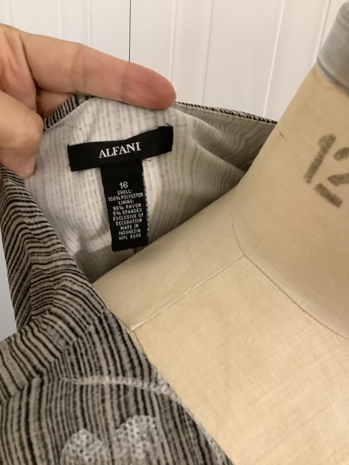 Alfani womens tops 16