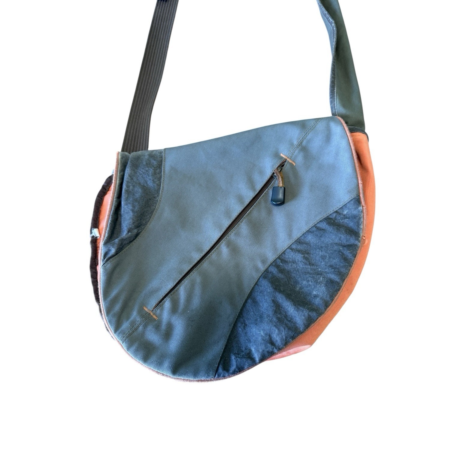 Life Is Good Smile Sling OrangeAdjustable Strap Crossbody Messenger Shoulder bag