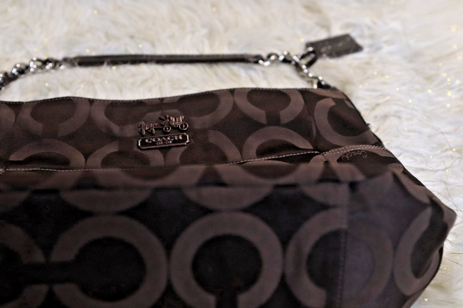 🍫 Authentic Coach Brown “C” Logo Monogram Hobo Shoulder Bag -Chain Strap Detail