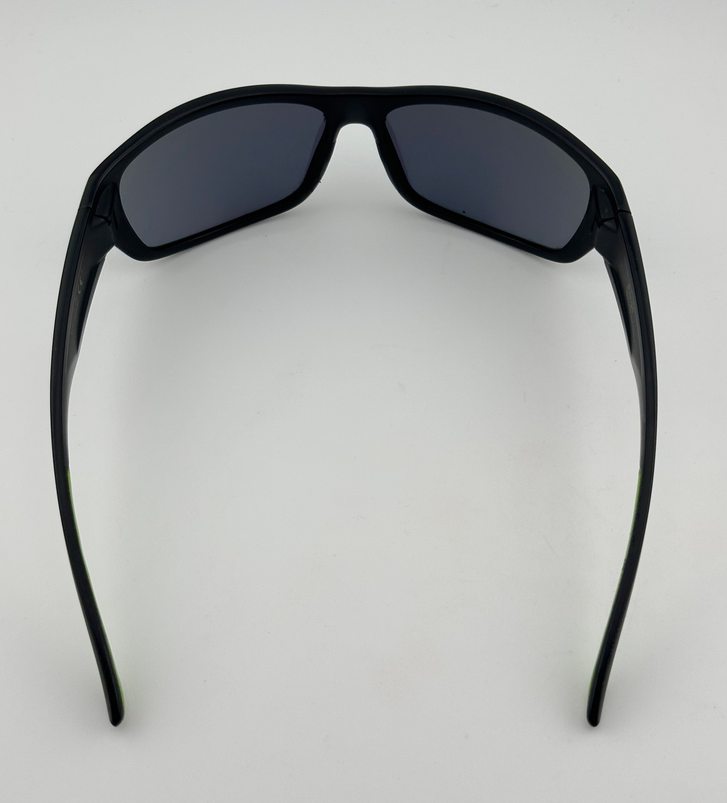 Smith FORGE Matte Black Green Mirror Sunglasses *minor scratches on lenses*