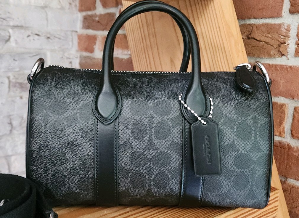 Coach Compass 25