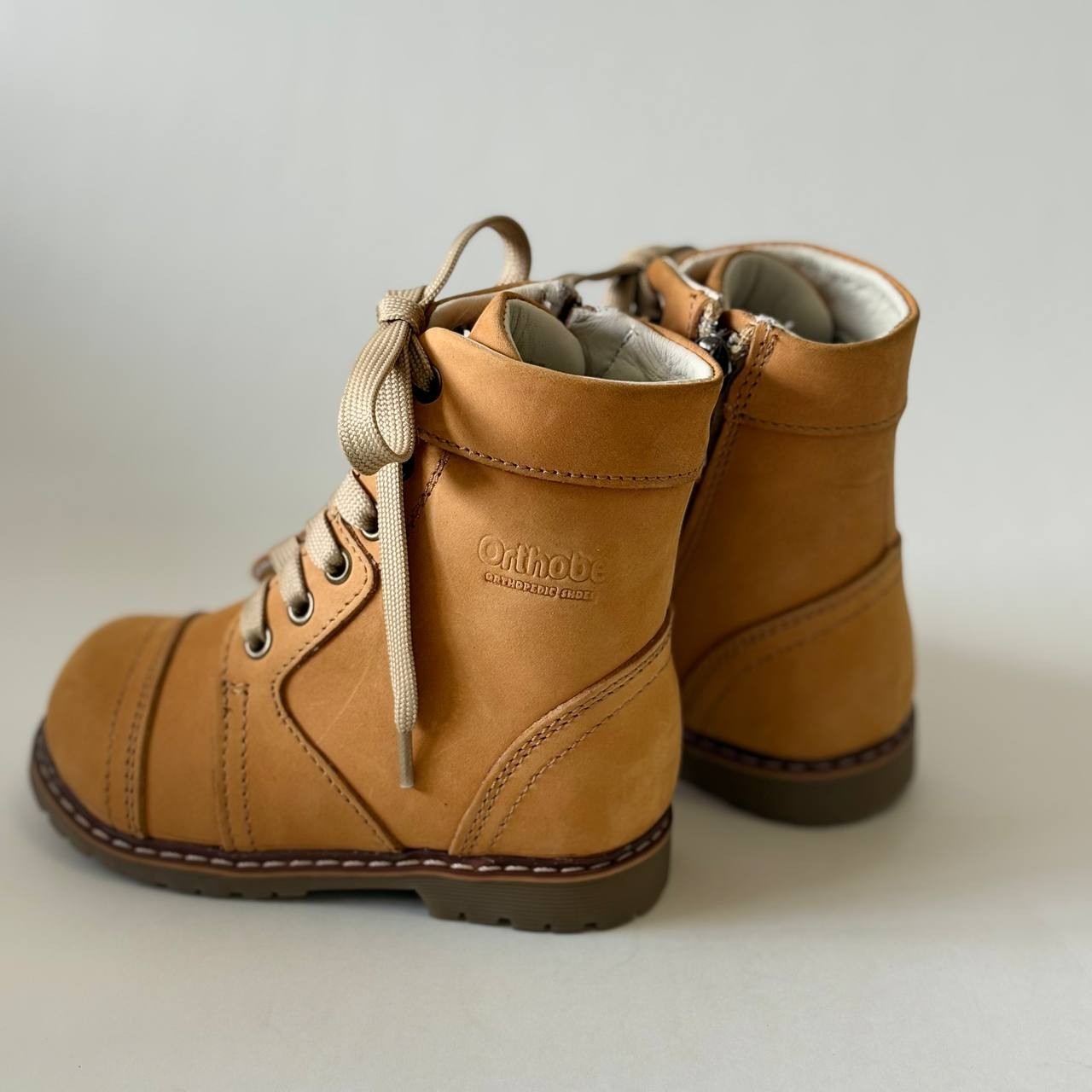 Kids Camel Yellow Nubuck Leather Boots–Size EU 23 (US 6.5 / UK 6 / AU 6.5, 15 sm