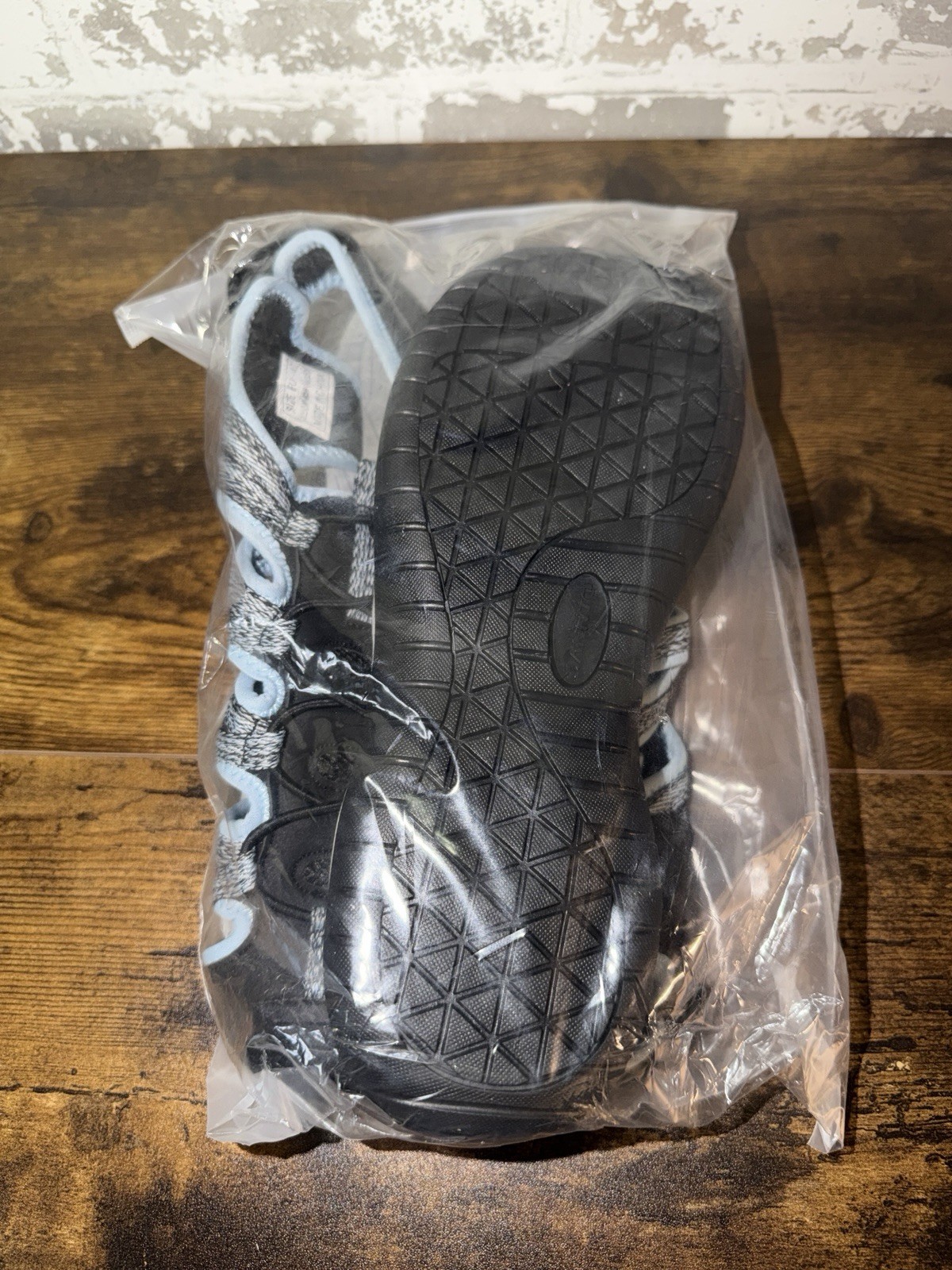 NWT! Dannto Hiking Sandals Closed Toe Design – Gray & Black Light Blue Size 11