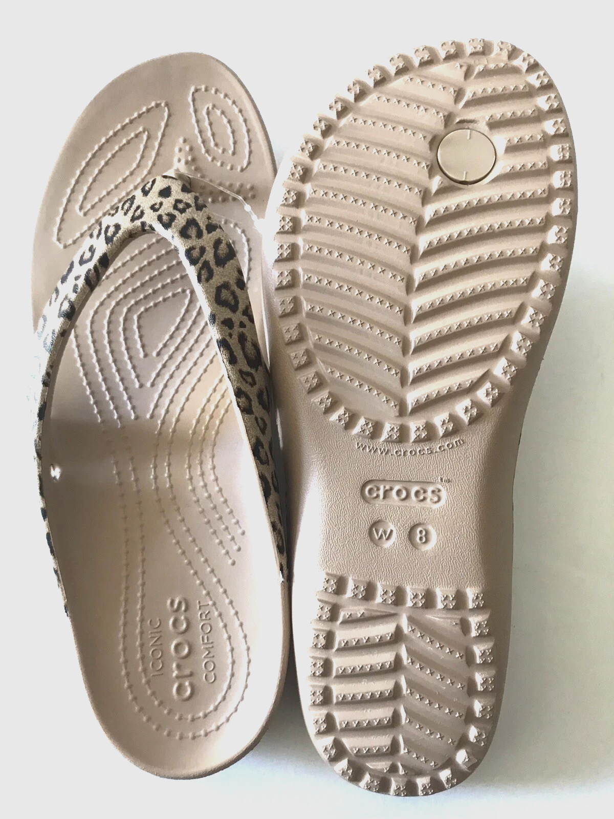 Crocs Womens Kadee II Leopard Flip Flop Beach Pool Sandal Size 8 NWT