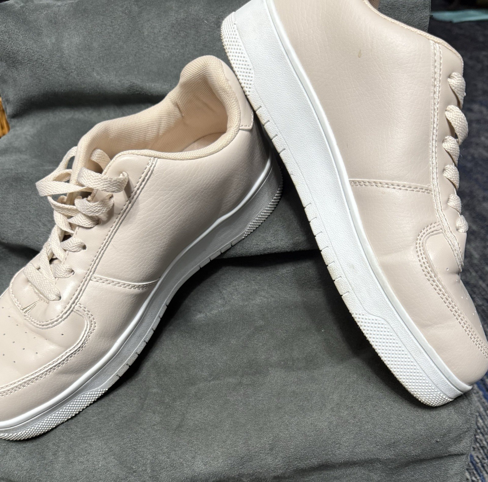 Nautica Wiana Women’s Beige/Apricot Faux Leather Lace Up Sneakers Logo US 9 UK 7
