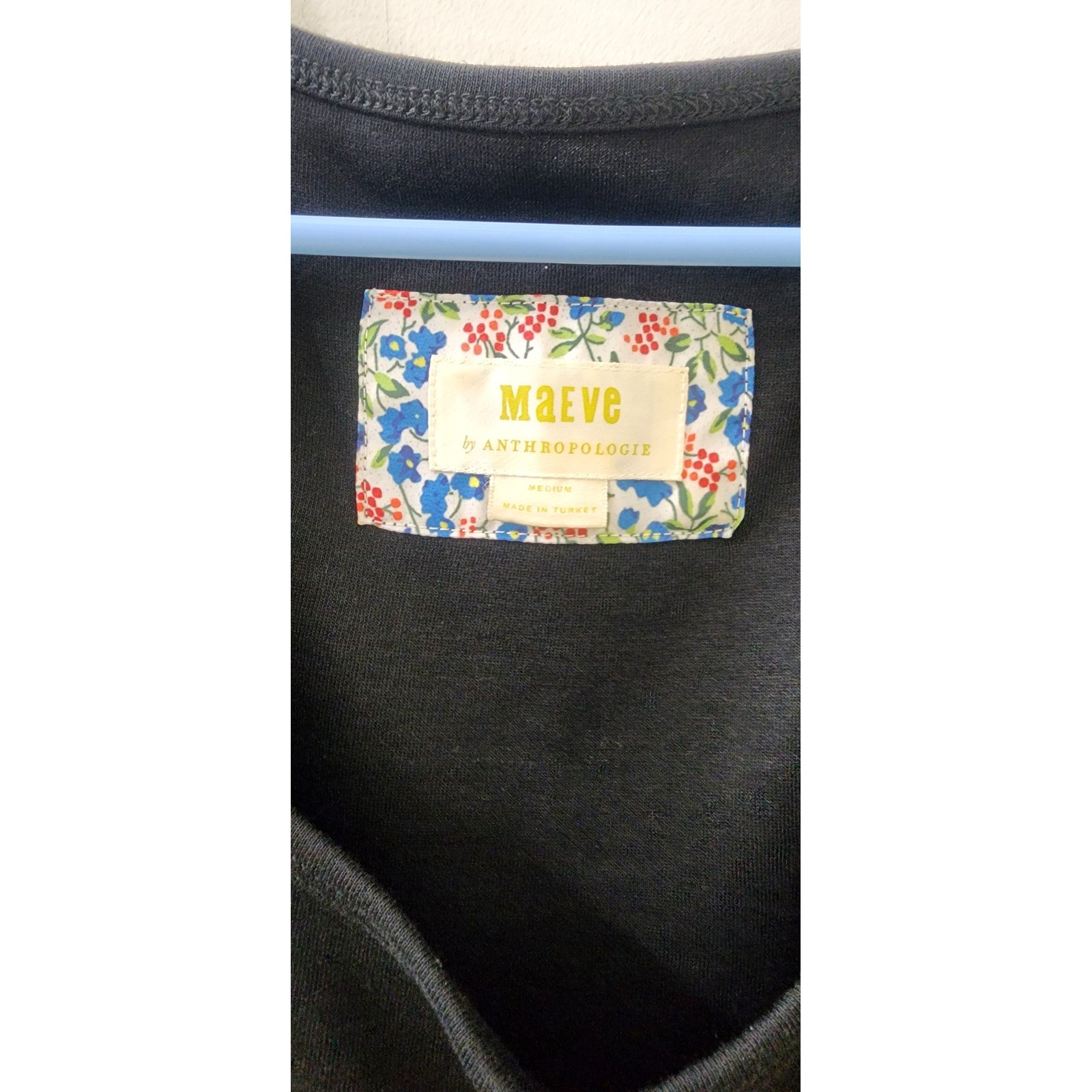 Maeve Anthropologie Navy Blue Flutter Sleeve Embroidered Knit Top Medium