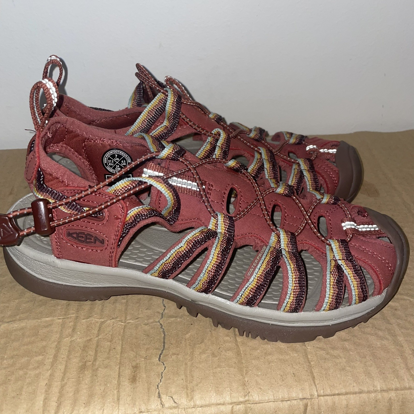 Keen Whisper Sandals Womens Size 7 Red Hiking Closed Toe Slingback