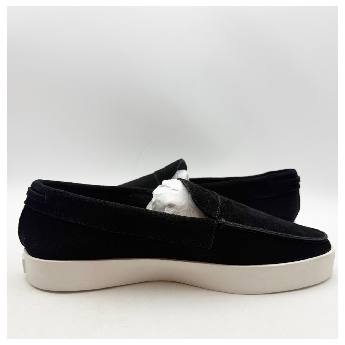 Saint Morta Men’s Hemisphere Slip On Loafers Size 8 Black White Suede NIB