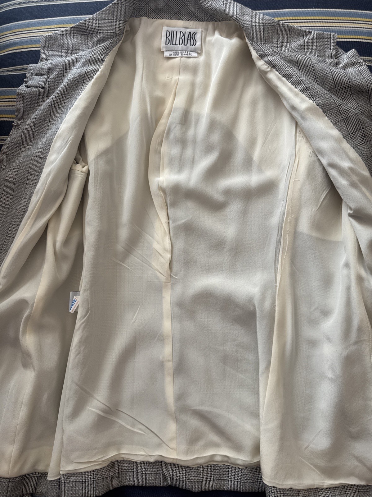 Vintage Bill Blass Made In USA 3 Piece Woman’s Suit Size 8 🔥w/jeans Too😊