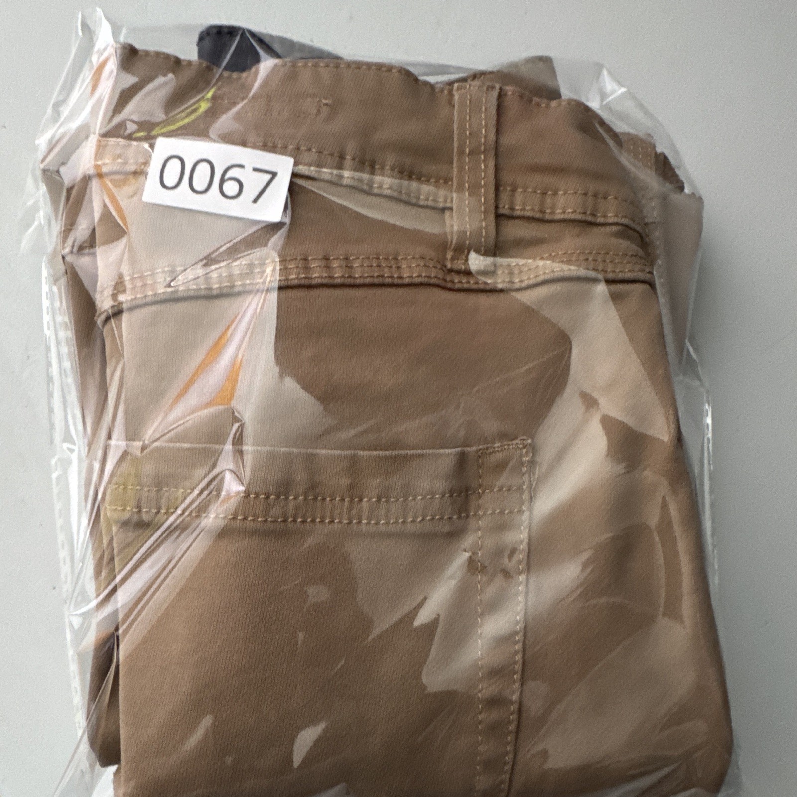 Weatherproof Vintage Beige Straight Fit Cotton Twill Cargo Pants Men’s 30