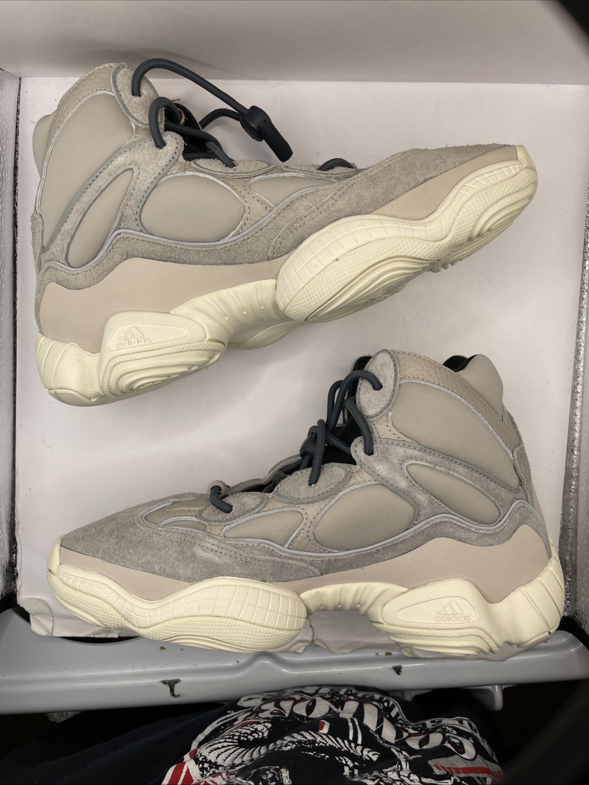 Size 10.5 – adidas Yeezy 500 High Mist Stone