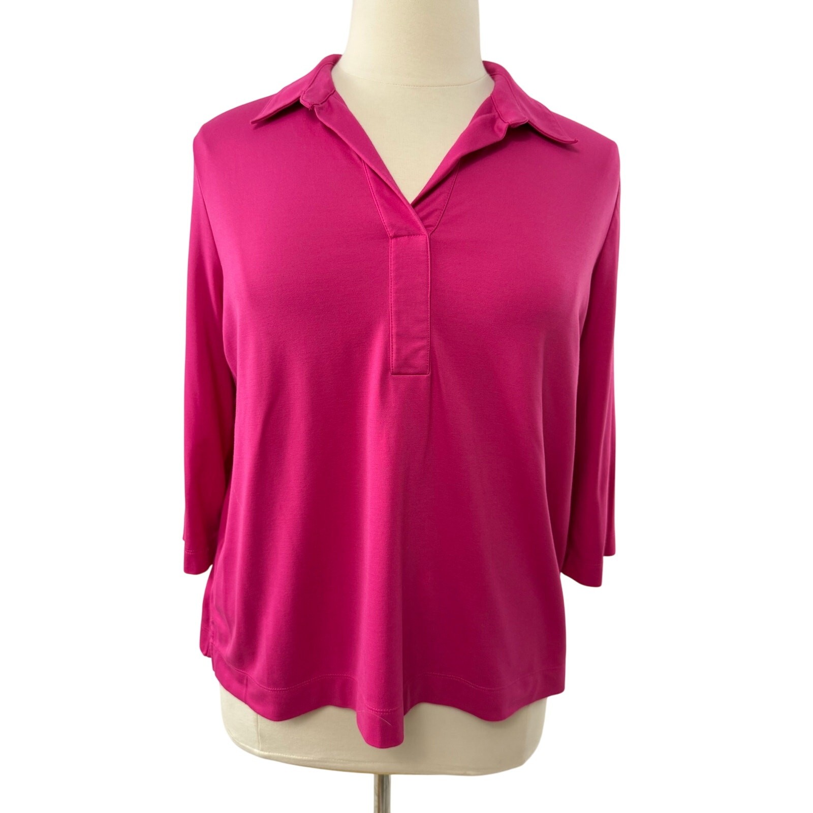 Chico’s Fushia V Neck Knit Top with 3/4 Sleeves, Chicos Size 3 (XL/16)