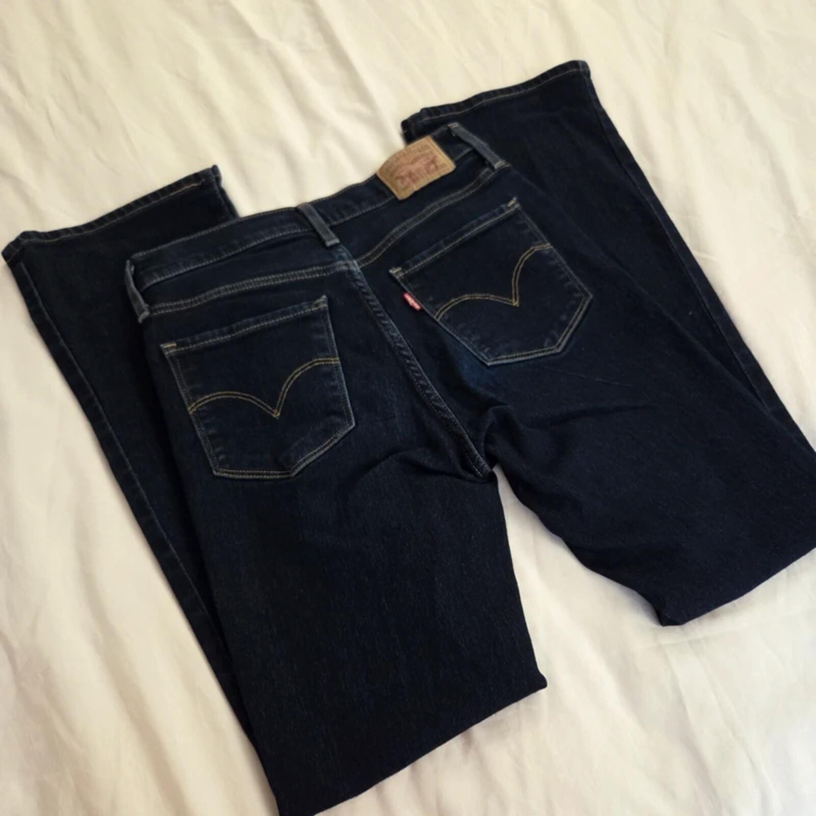 Levi’s 315 Shaping Bootcut Jeans W26 L30 Dark Wash Stretch Denim