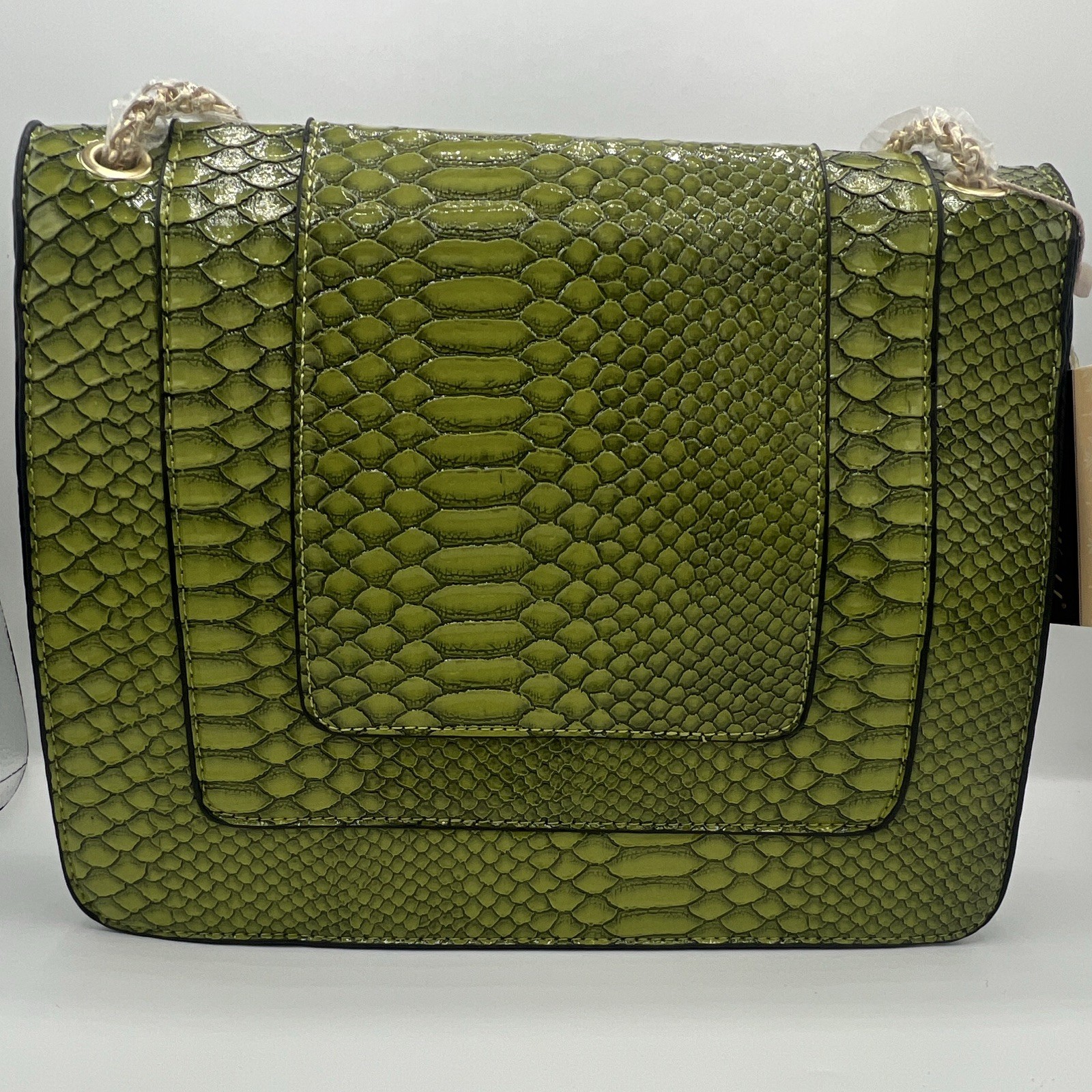 Mellow World Green Snake Print Shoulder Bag Gold Chain Strap Push Lock Pockets