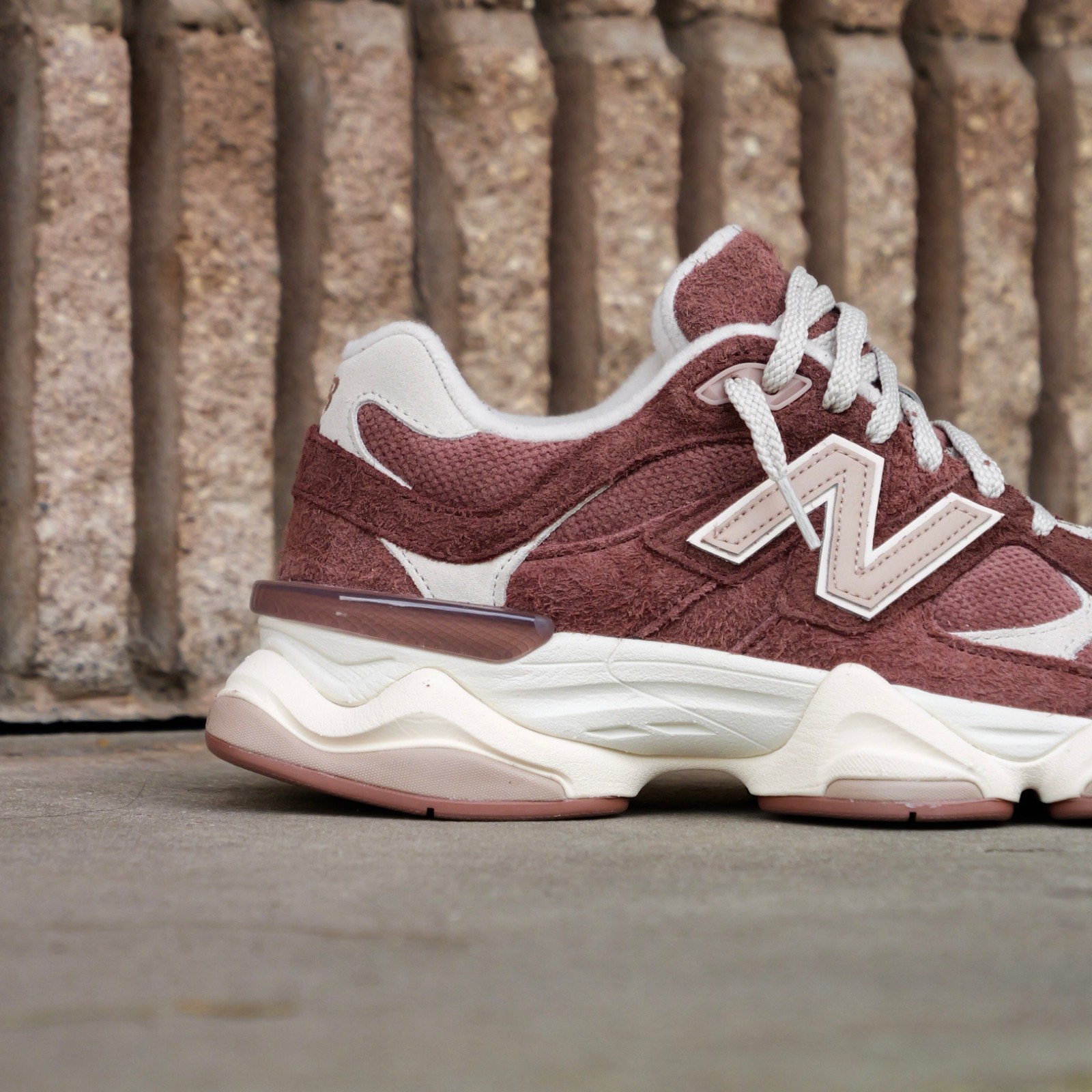 New Balance 9060 Rich Oak U9060CCC Men’s Size New