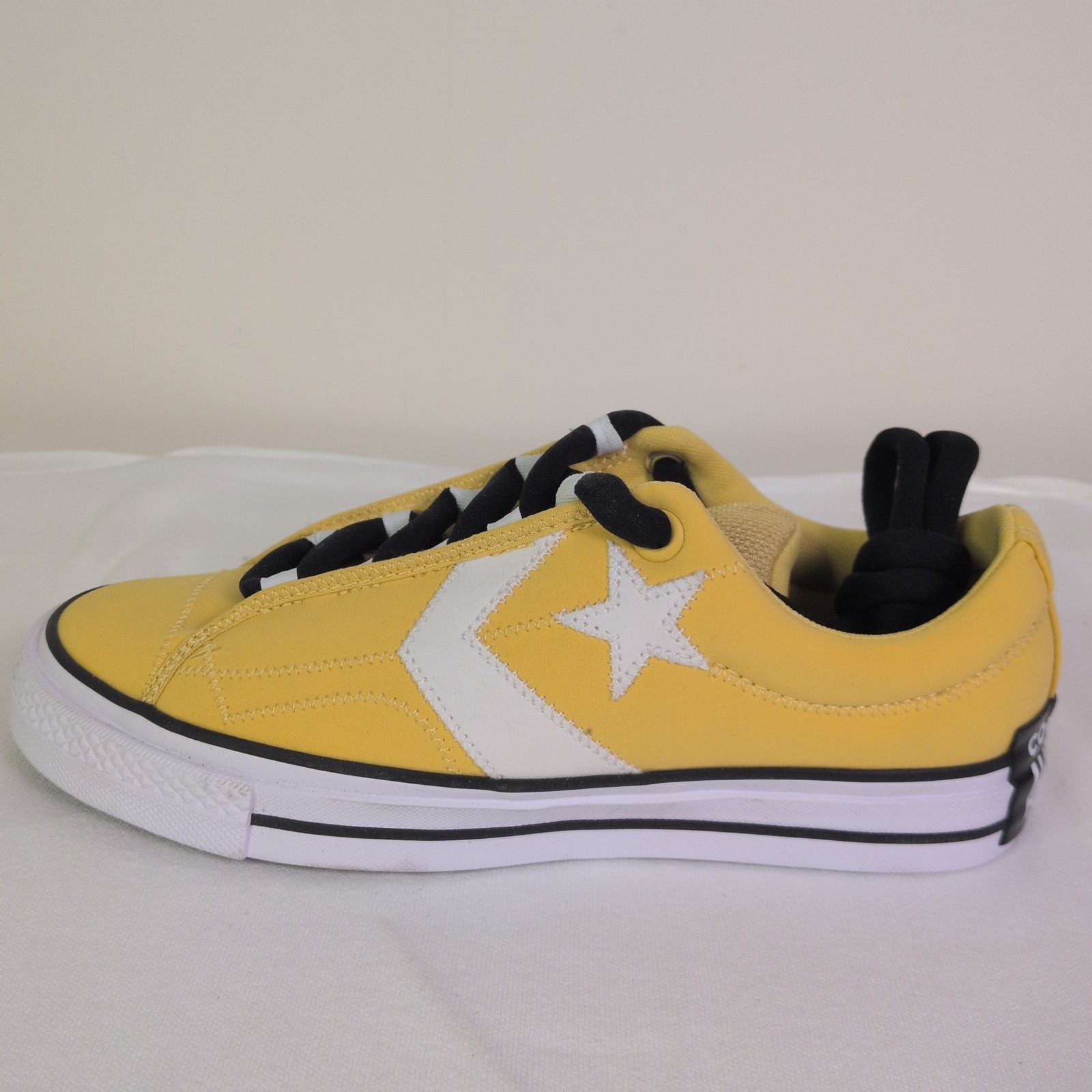 Converse Star Player 76 Puff Low Top sneaker in a ‘Bananas’ yellow M9/W10.5